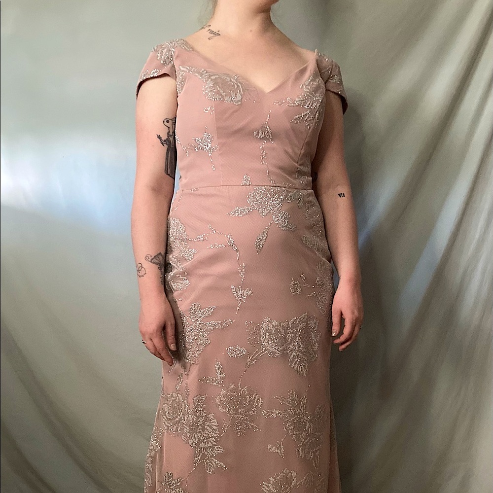 Glittered pink Hayley Paige bridesmaid dress 🎀 - Picture 2 of 11